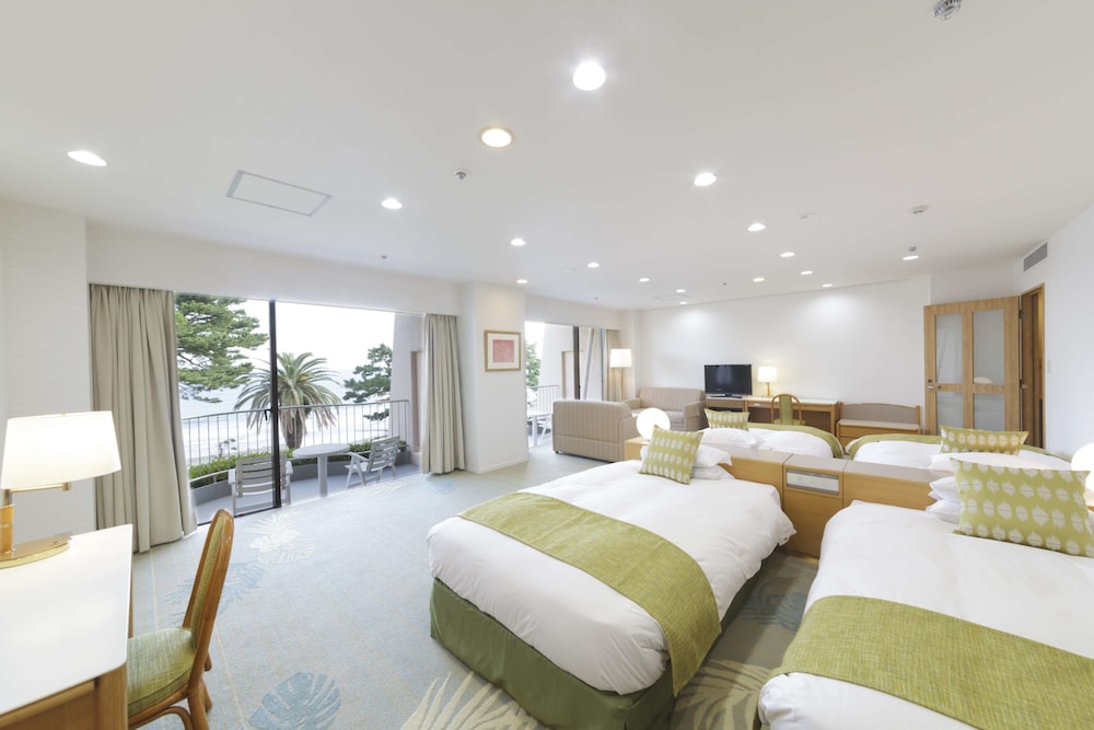メゾネットルーム 禁煙 客室1 | 伊豆今井浜東急ホテル