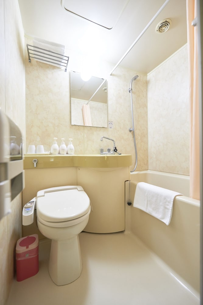 ダブルルーム 禁煙 バスルーム1 | ホテルセレクトイン浜松駅前