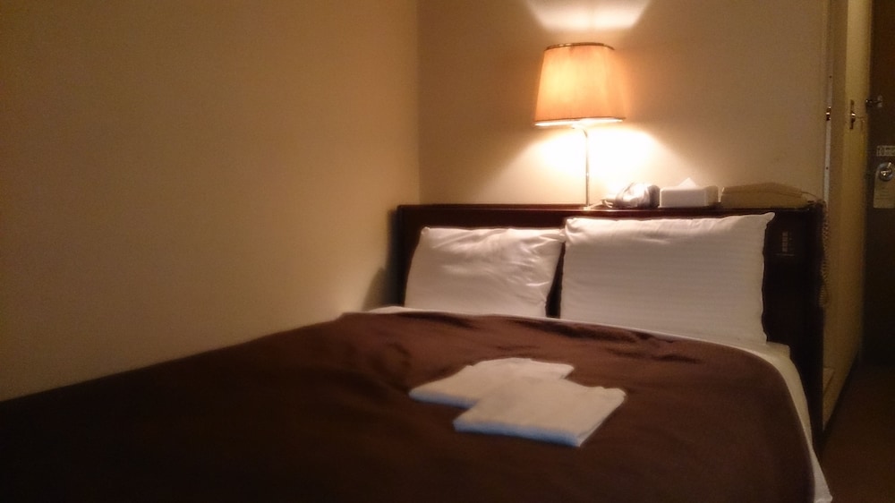 ダブルルーム 禁煙 | ホテルセレクトイン浜松駅前