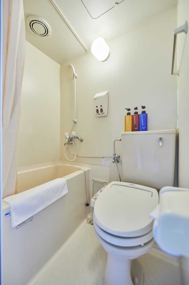 ダブルベッド+ロフト 喫煙可 バスルーム0 | ホテルセレクトイン沼津