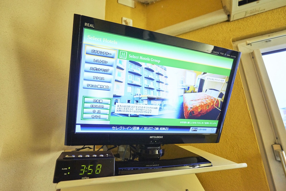 ダブルベッド+ロフト 喫煙可 客室の設備とサービス0 | ホテルセレクトイン沼津