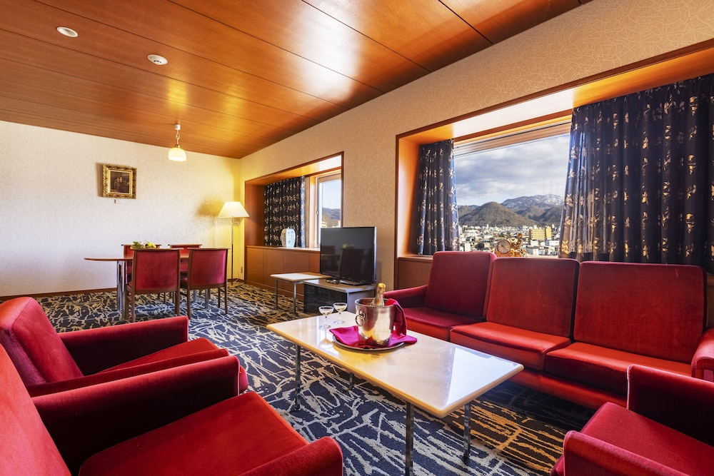 デラックス スイート 部屋からの景観0 | 山形グランドホテル