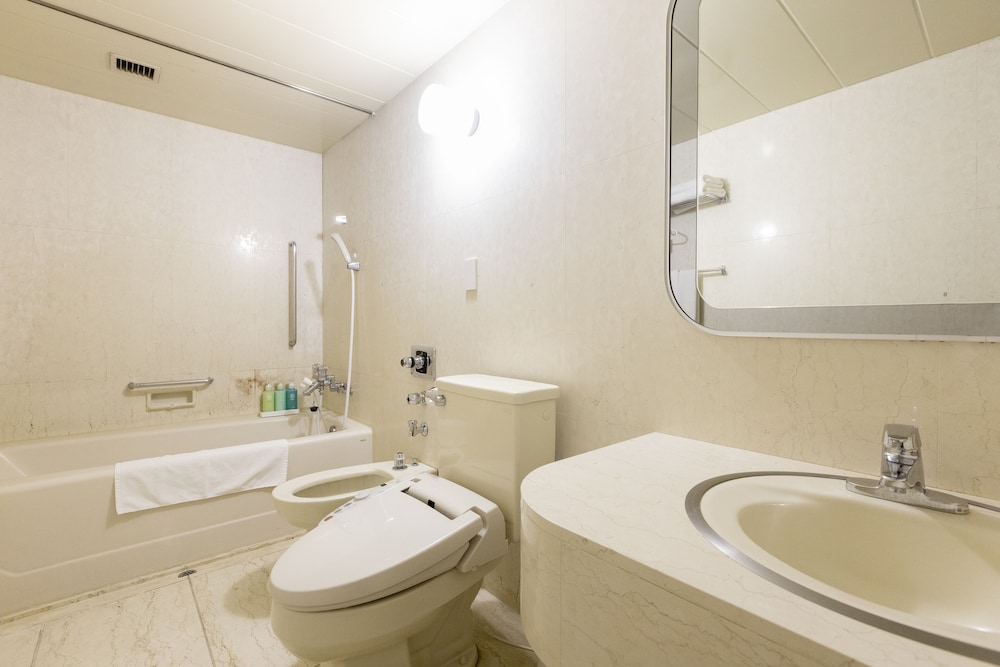 デラックス スイート バスルーム2 | 山形グランドホテル