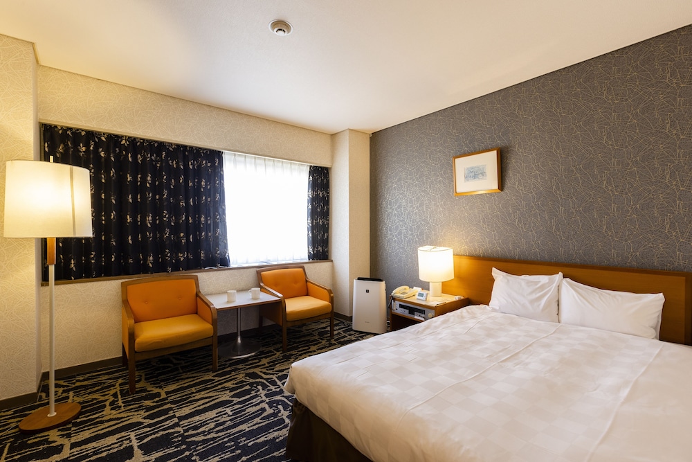 セミダブルルーム 禁煙 | 山形グランドホテル