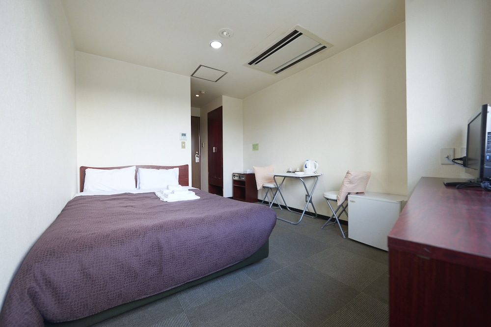 ダブルルーム 禁煙 | ホテルセレクトイン敦賀
