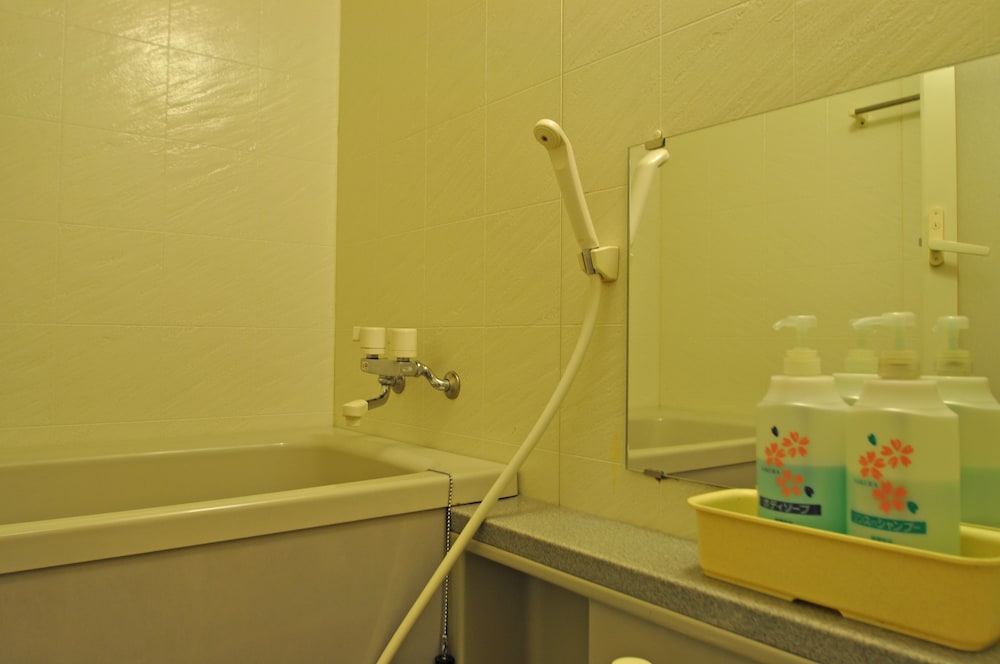 和室 8畳 バスルームの設備1 | おばな旅館 富貴亭