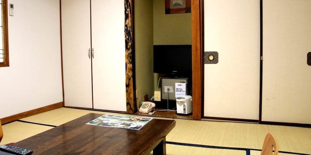 客室1 | 水明館 佳留萱山荘 客室1 | 水明館 佳留萱山荘