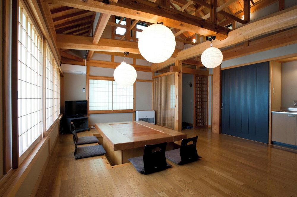 プライベートコテージ (禁煙) 客室1 | 高山わんわんパラダイス