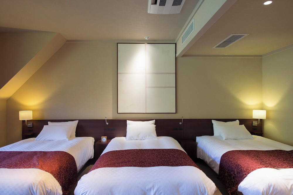 [テラス付] デラックストリプル (禁煙) 客室1 | 高山わんわんパラダイス