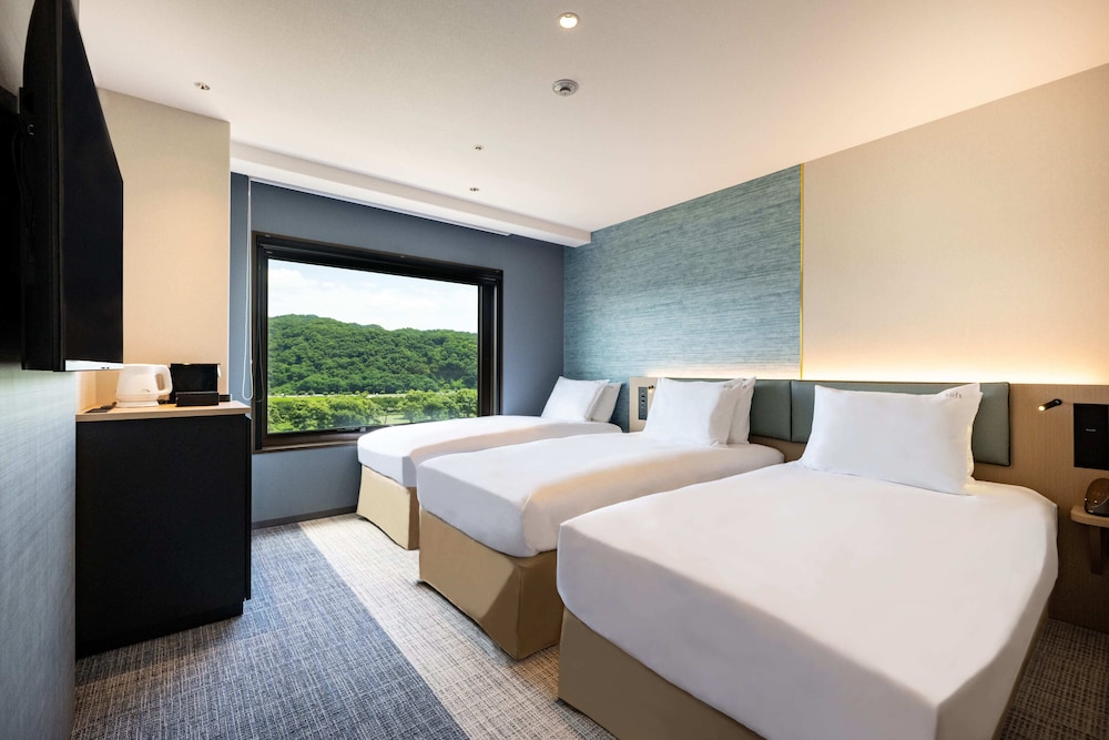 スタンダード ルーム シングルベッド 2 台 (up to 3 guests) | ANAホリデイ・イン岩手北上 by IHG