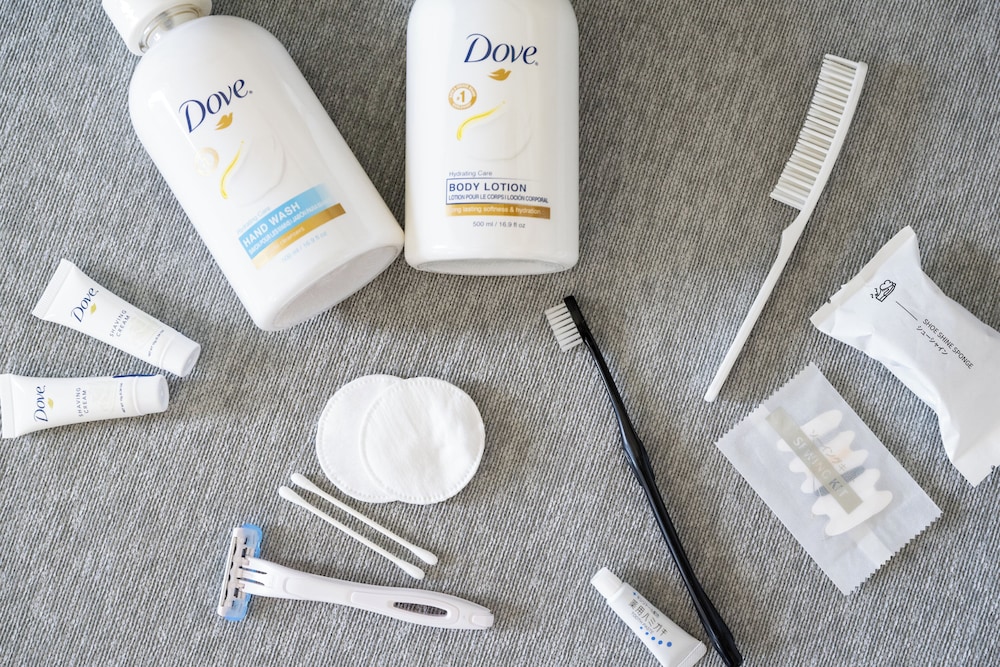 ルーム ダブルベッド 1 台 (Cosy) 客室の設備とサービス1 | ANAホリデイ・イン岩手北上 by IHG