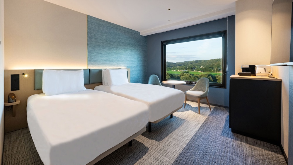 スタンダード ルーム シングルベッド 2 台 | ANAホリデイ・イン岩手北上 by IHG