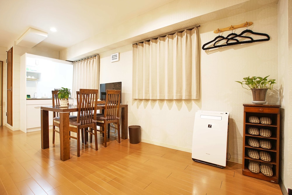 ファミリー ルーム 客室5 | さらんばん