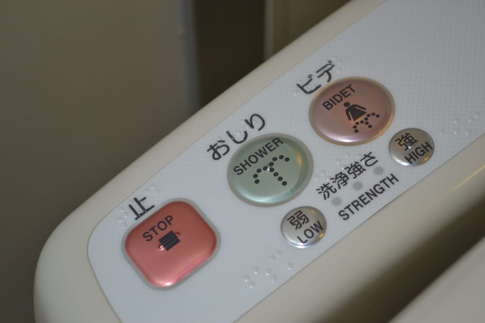 ベーシック 4 人部屋 4 ベッドルーム 禁煙 バスルーム1 | 軽井沢 ホテルパイプのけむり