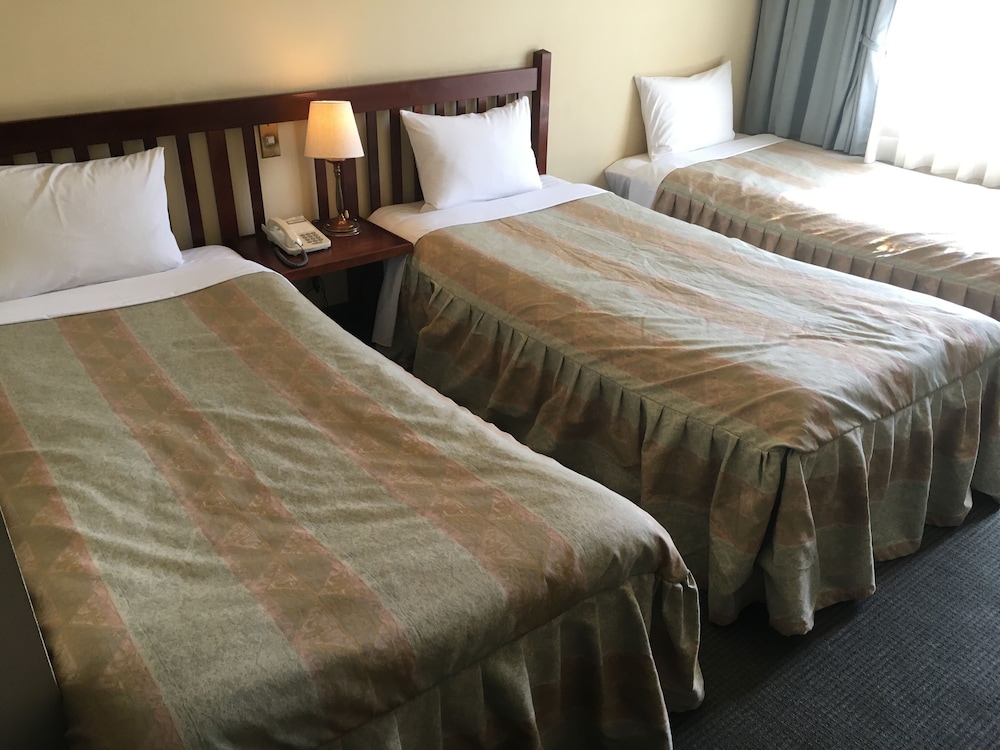 トリプルルーム 禁煙 客室3 | 白馬ホテルパイプのけむり