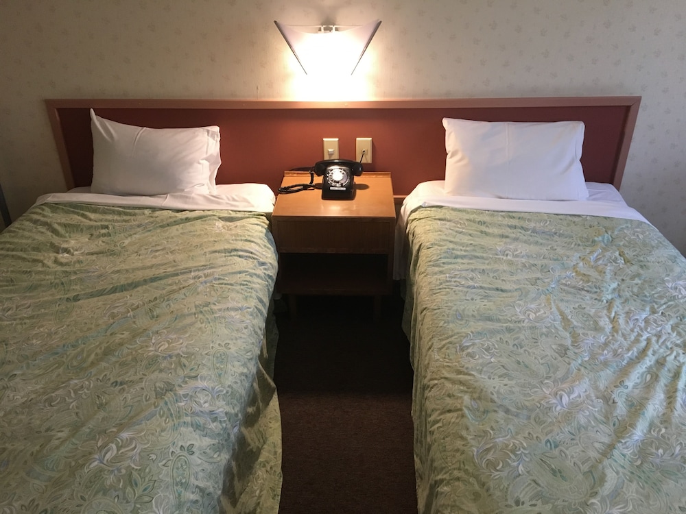 ツインルーム 禁煙 客室5 | 白馬ホテルパイプのけむり