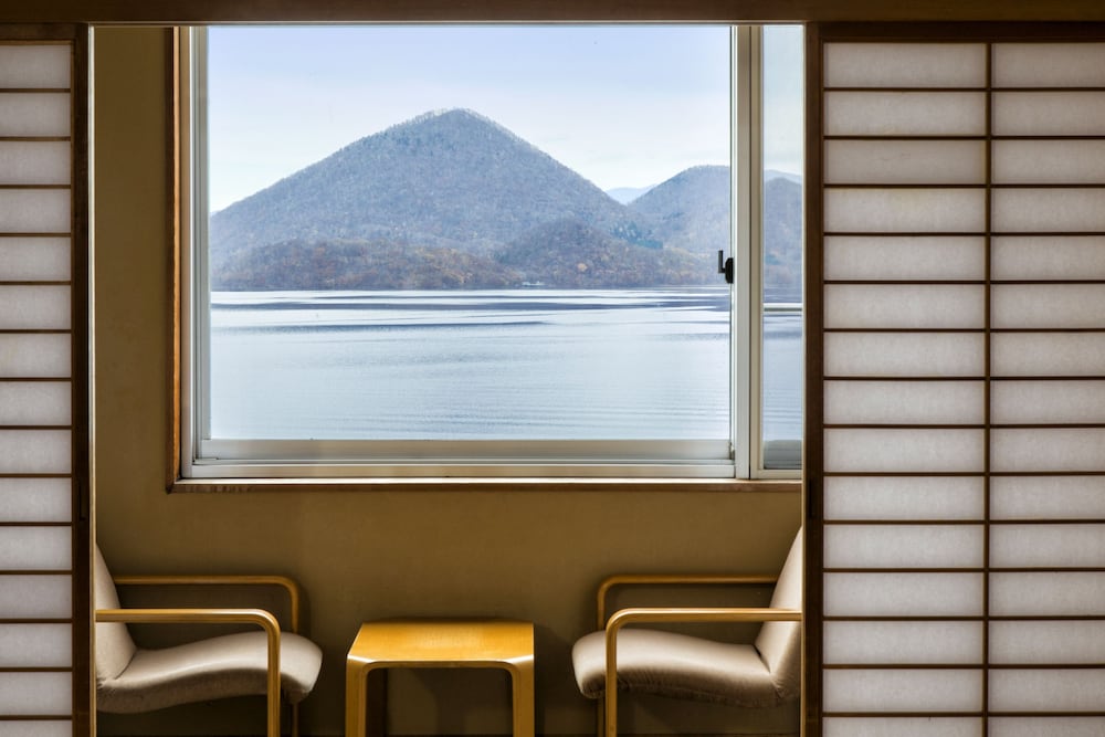 Japanese-style room, Lake View(buffet) 部屋からの景観0 | 洞爺 湖畔亭