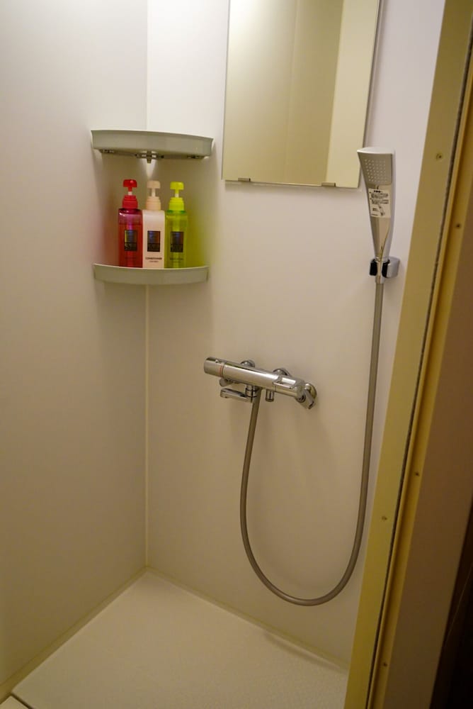 レディースツインルーム バスルーム0 | きたゆざわ 森のソラニワ