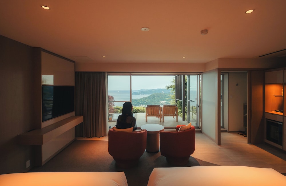 露天風呂付ツイン 客室8 | ホテルグランバッハ熱海クレッシェンド
