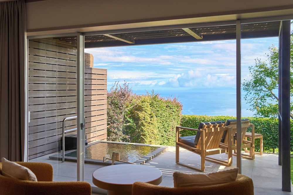 露天風呂付ツイン 客室5 | ホテルグランバッハ熱海クレッシェンド