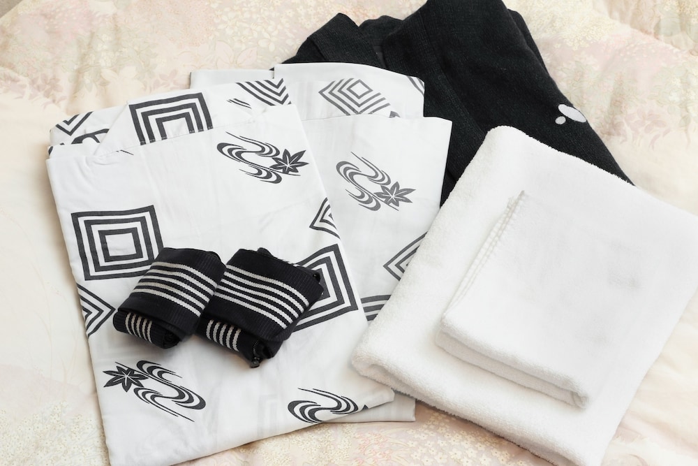 和室 12畳 禁煙 浴衣0 | 湯元 啄木亭