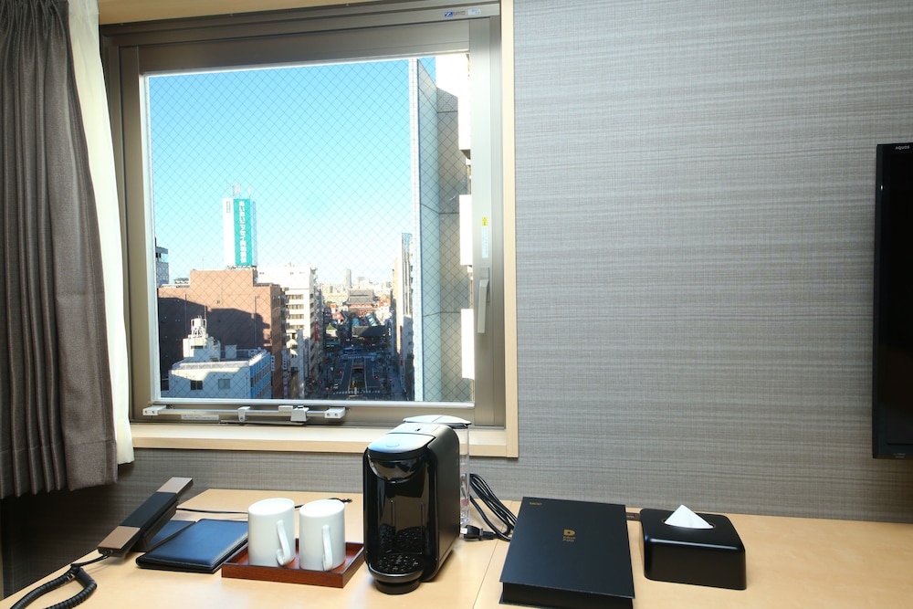 【禁煙】和ツインルーム 部屋からの景観1 | ホテルウィングインターナショナルセレクト浅草駒形