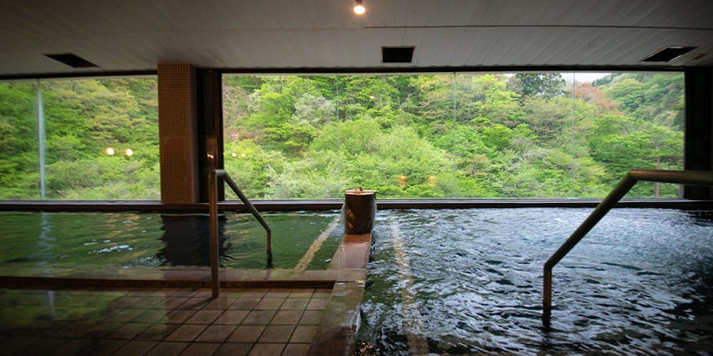新館「花鳥苑」 バスルーム0 | 土湯温泉 ホテル山水荘