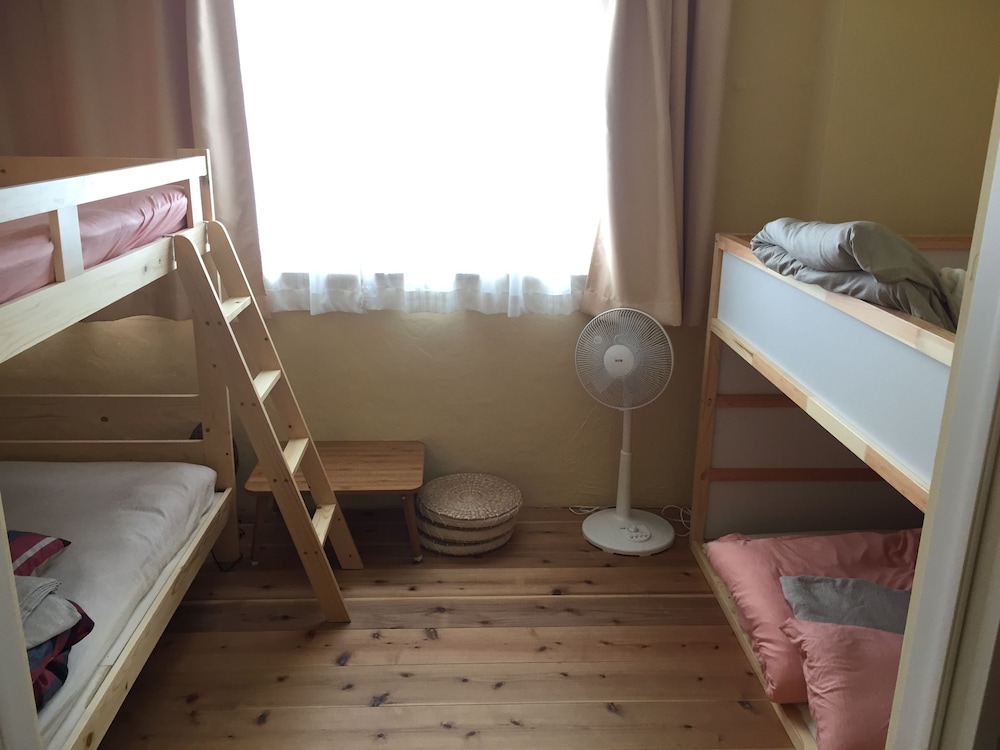 ルーム5, 個室 客室1 | オーガニックゲストハウス & カフェ OHANA in 御島