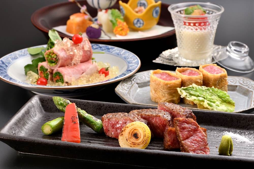 銀朱 京町屋ツイン風和室 (京丹波平井牛会席プラン) 禁煙 | 京小宿 室町 ゆとね