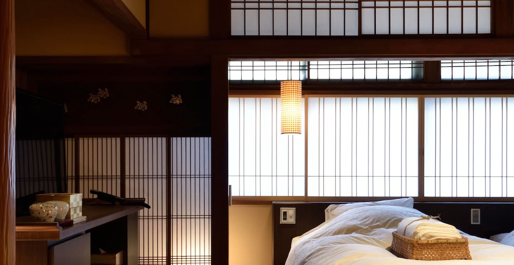 銀朱(京町屋ツイン風和室) 客室4 | 京小宿 室町 ゆとね