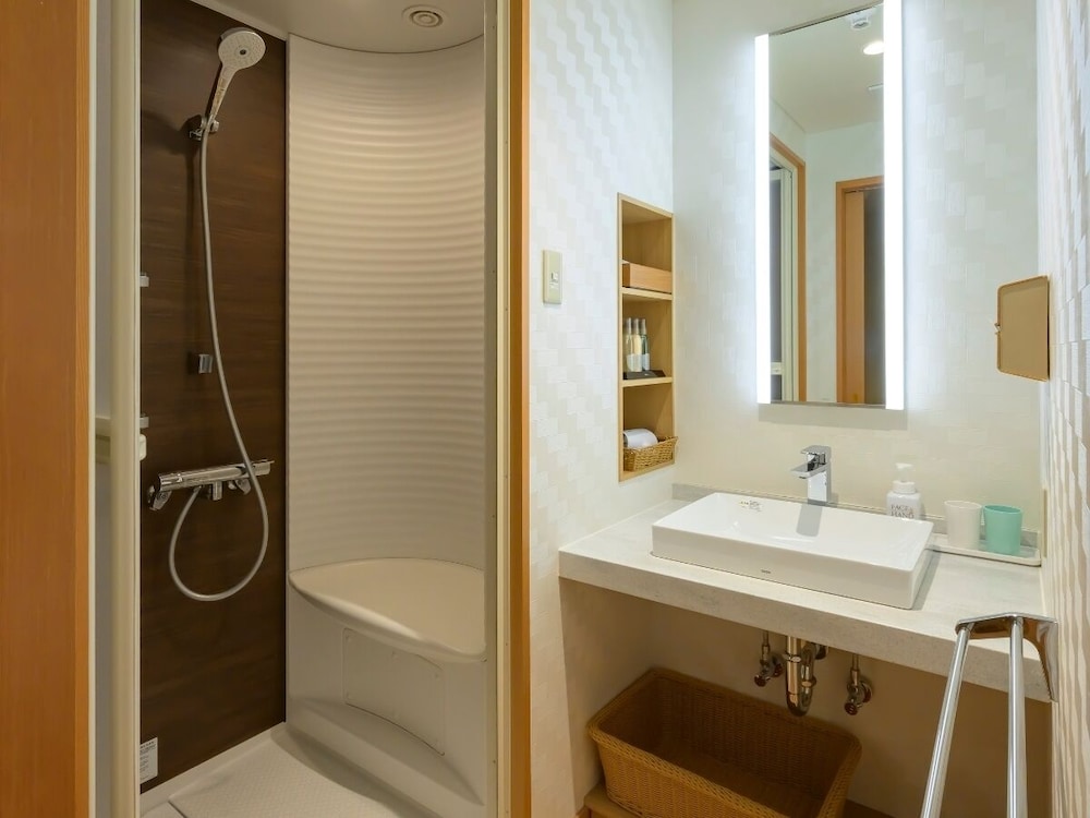 [スタンダード] 和室ツイン (シャワー付) 禁煙 客室5 | 天童ホテル