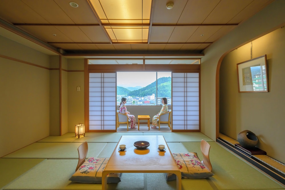 [スタンダード] 和室10~12.5畳　禁煙 | 天童ホテル