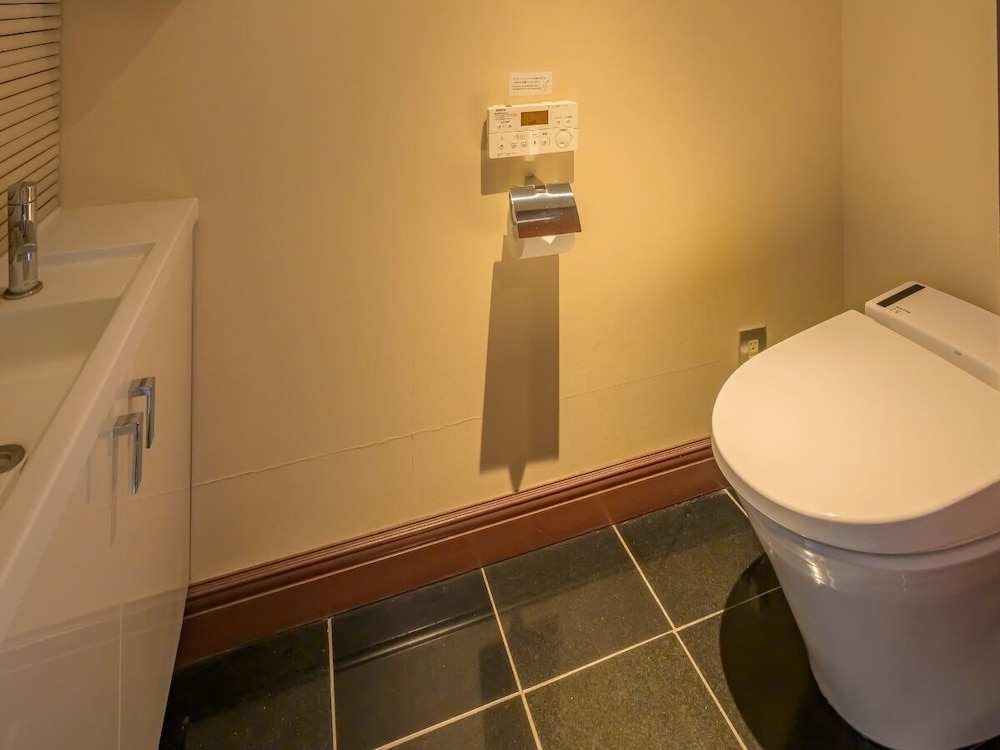 [デラックス] 和洋室ツイン 客室2 | 天童ホテル