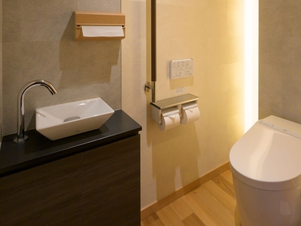 [スーペリア] 和モダンツイン (シャワー付) 禁煙 客室4 | 天童ホテル