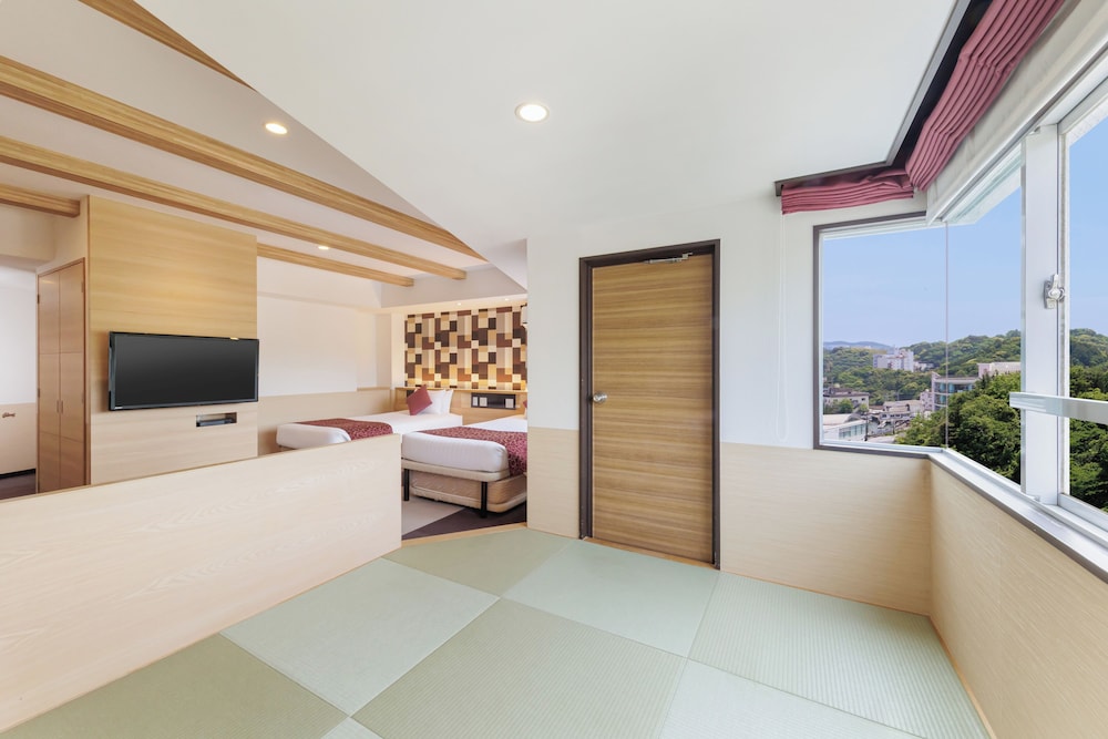 デラックス和洋室(禁煙) 部屋からの景観0 | 鳥羽わんわんパラダイスホテル