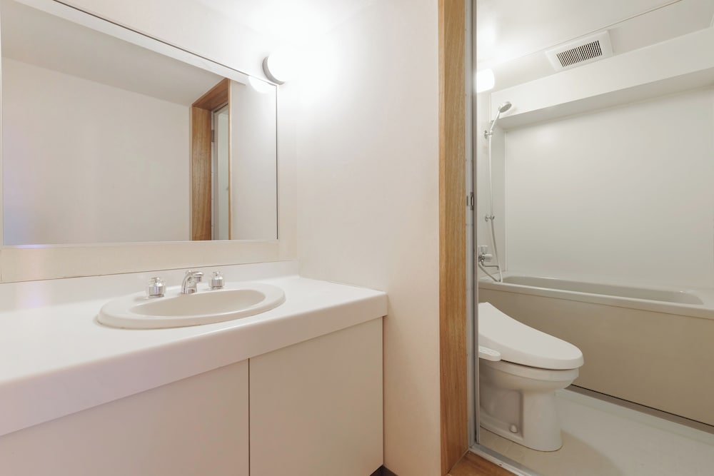 【オーシャンビュー】スタンダード和洋室 バスルーム0 | わんわんパラダイス 鳥羽