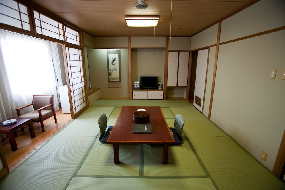 スタンダード和室 禁煙 | 坂出グランドホテル