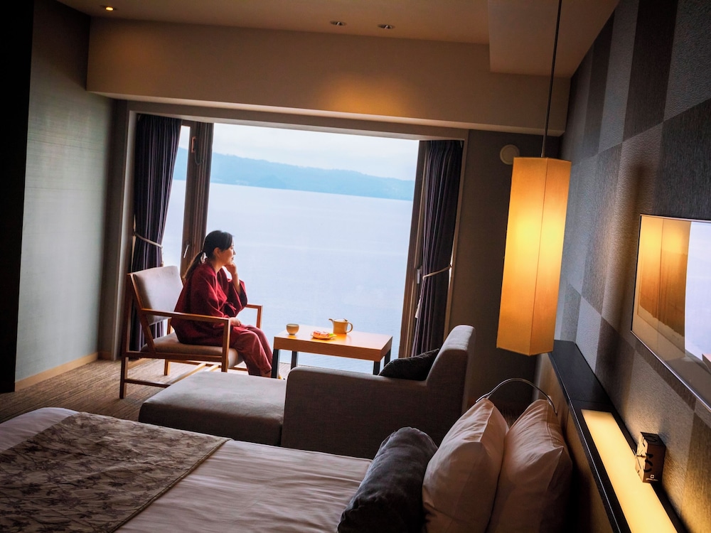 スパリゾート館 4階以下低階層スタンダードツインルーム 客室4 | ザ レイクビュー TOYA 乃の風リゾート