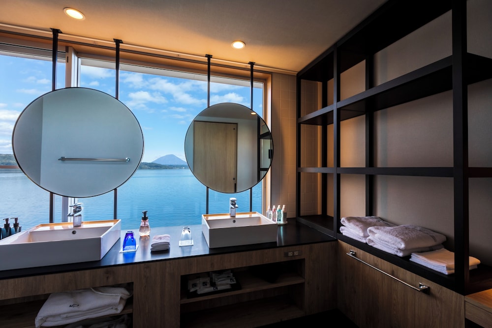 倶楽部館　デラックスツイン 禁煙 (buffet) バスルーム0 | ザ レイクビュー TOYA 乃の風リゾート