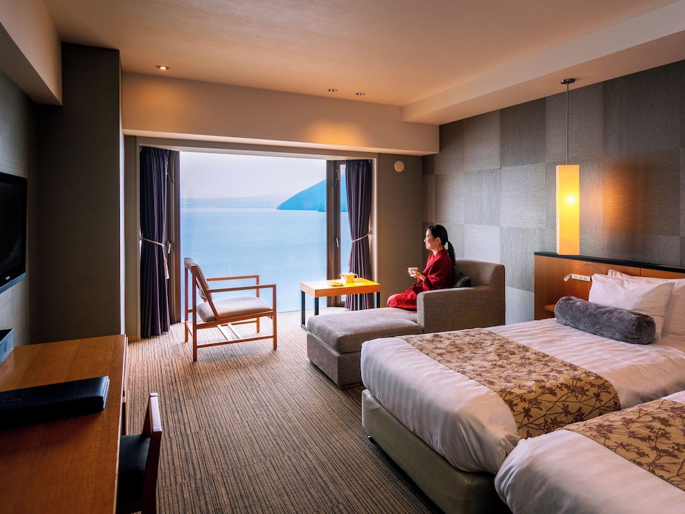 スパリゾート館 4階以下低階層スタンダードツインルーム 客室3 | ザ レイクビュー TOYA 乃の風リゾート