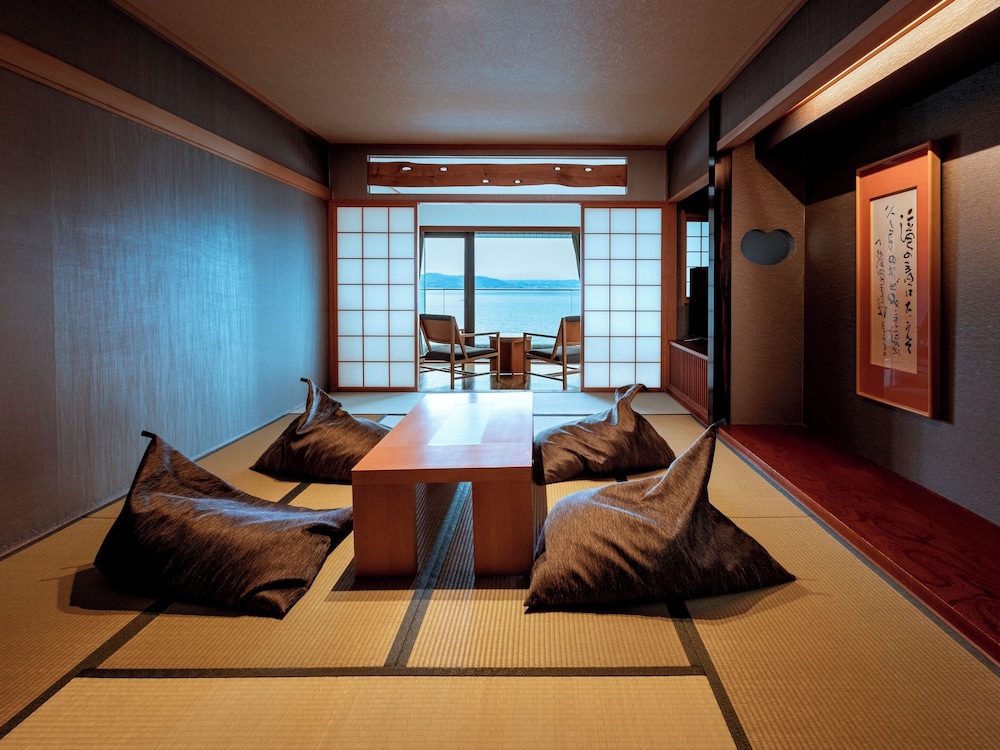 スパリゾート館 特別和洋室 (buffet) | ザ レイクビュー TOYA 乃の風リゾート