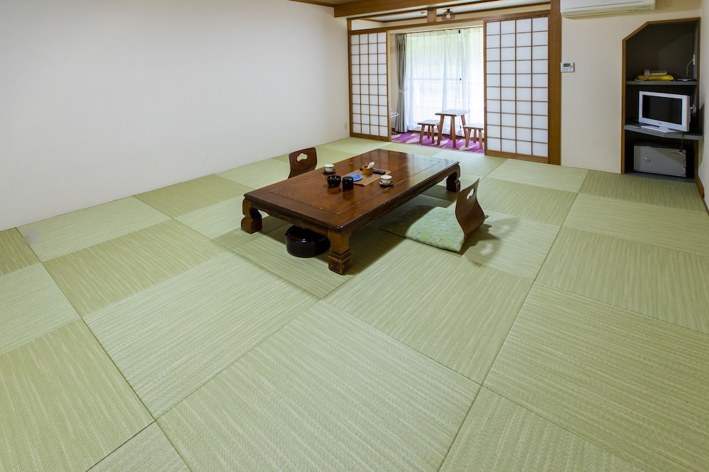 和室15畳 客室2 | 益子舘 里山リゾートホテル