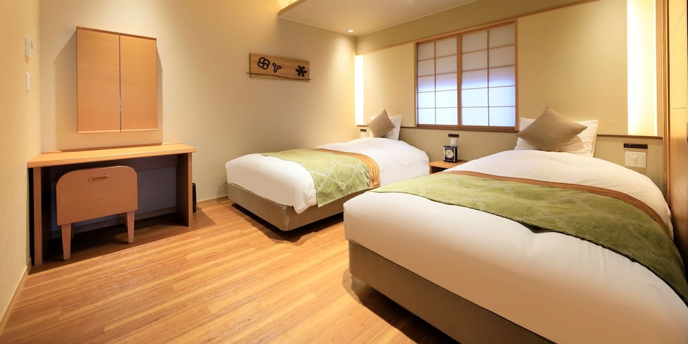 露天風呂付　和洋特別室 客室1 | 浜辺の料理宿 宝来館