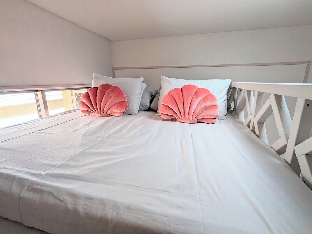 [ANNEX]全館女性専用 ロフトベッド (洋室・個室) 客室6 | 江の島ゲストハウス134