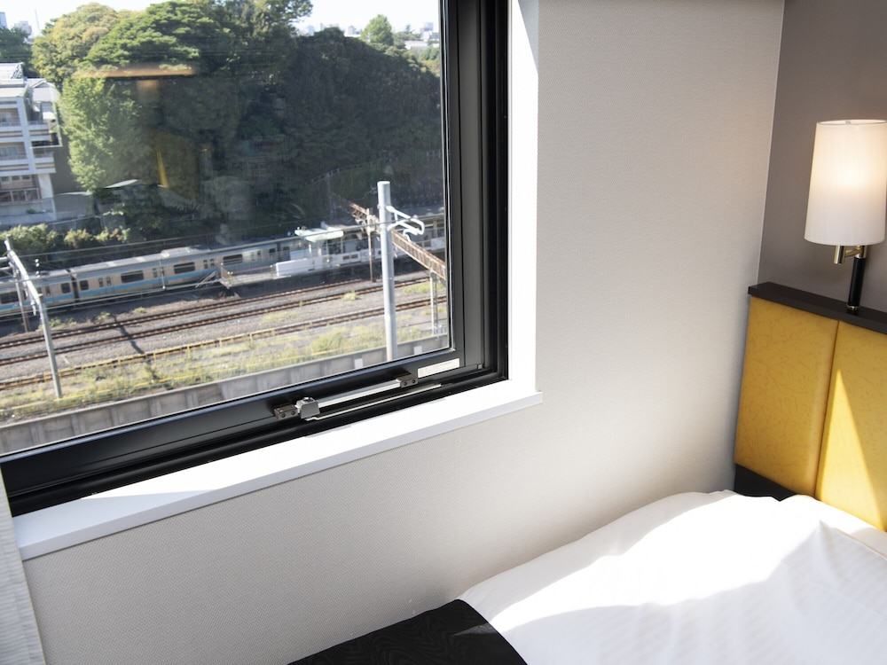 エコノミー ダブルルーム 禁煙 客室3 | アパホテル〈TKP日暮里駅前〉