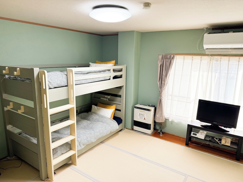 エコノミー 4 人部屋 | ベルビューニシウラ