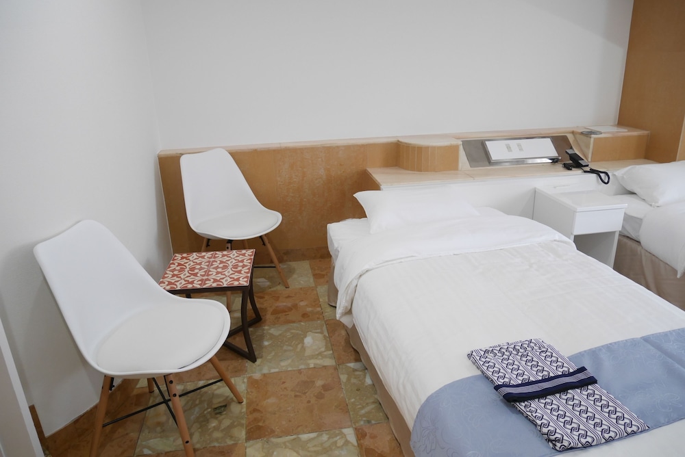 [Fully Flexible]デラックストリプル禁煙 | ホテル アイマーレ 横浜伊勢佐木町