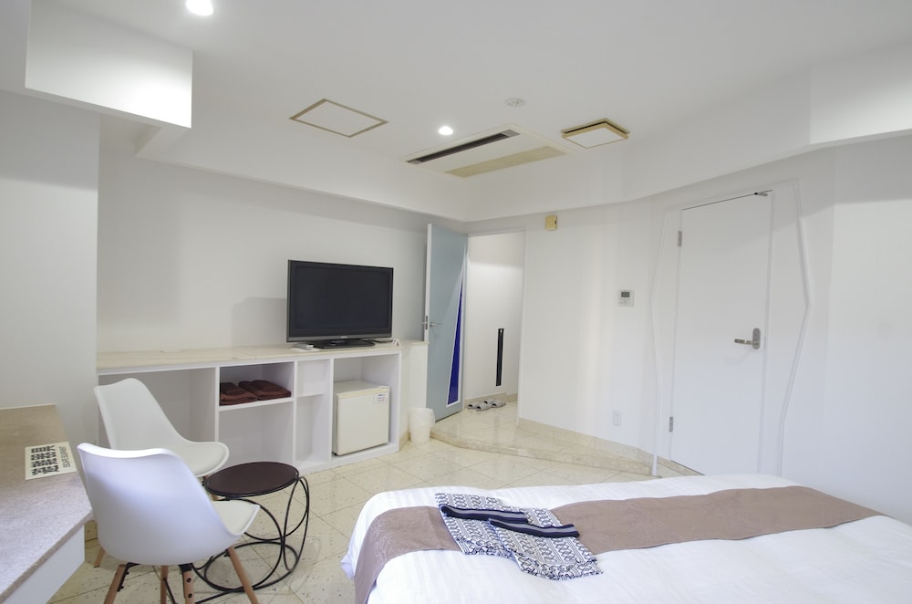 [Fully Flexible]スーペリアキング禁煙 客室1 | ホテル アイマーレ 横浜伊勢佐木町