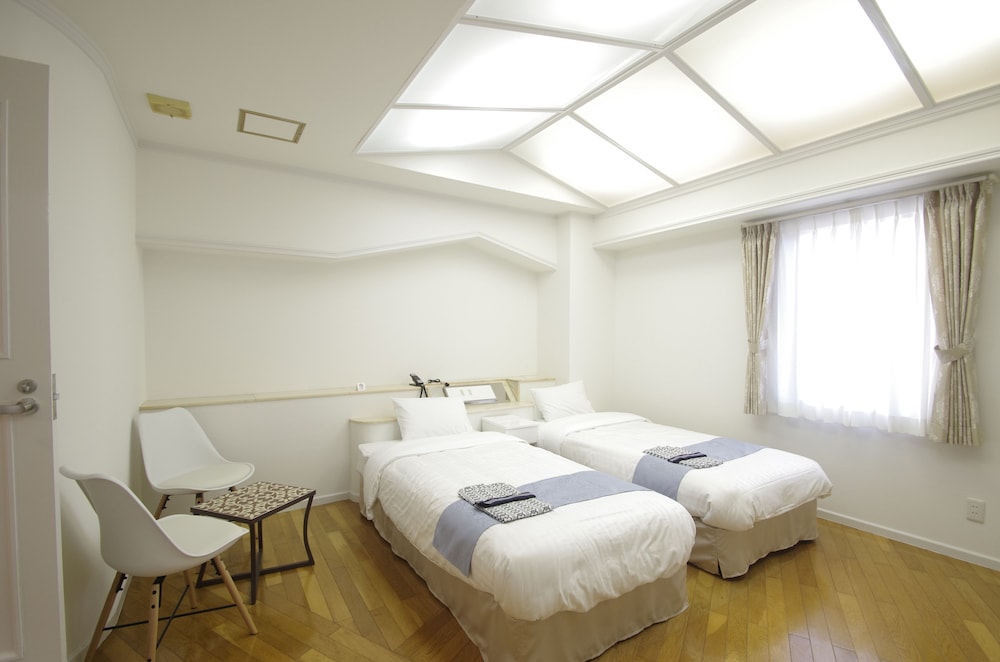 [Fully Flexible]デラックスツイン禁煙 客室5 | ホテル アイマーレ 横浜伊勢佐木町