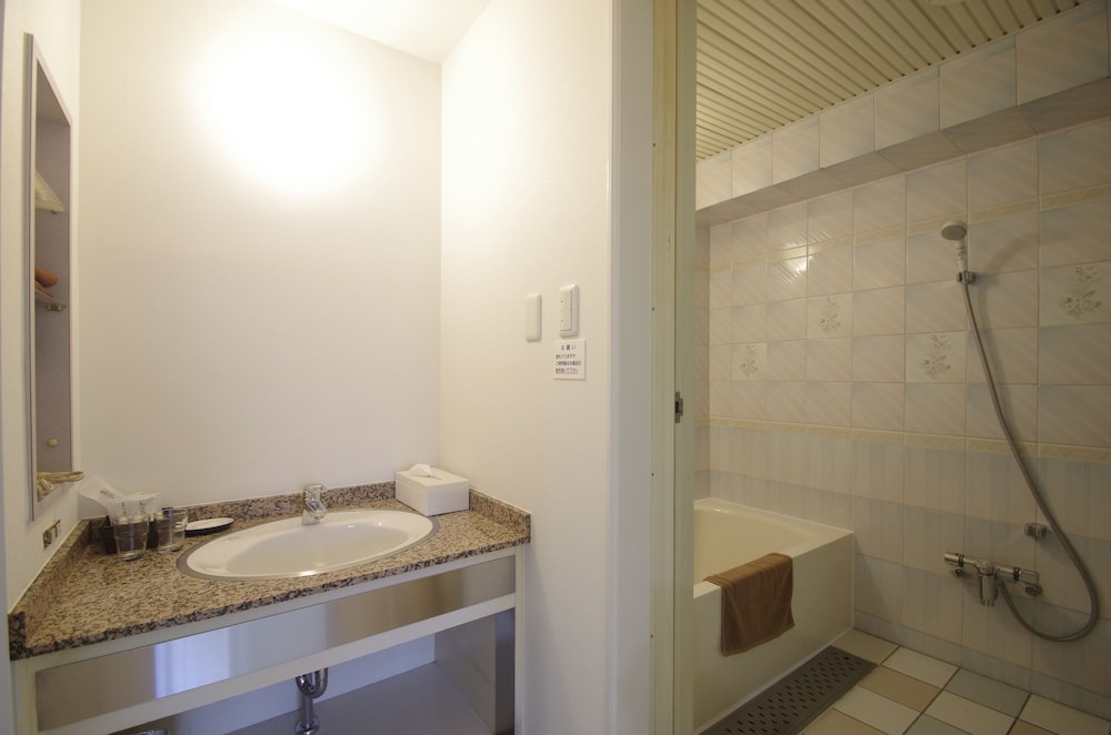 [Fully Flexible]スーペリアキング禁煙 バスルーム0 | ホテル アイマーレ 横浜伊勢佐木町